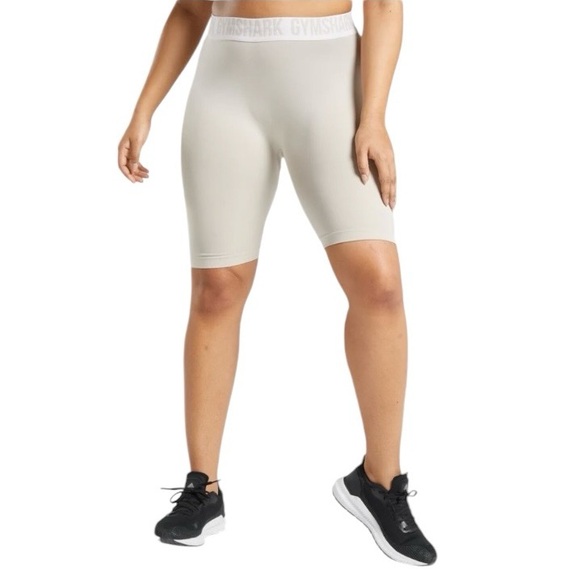 GymShark Gray Cycling Shorts - Picture 1 of 7